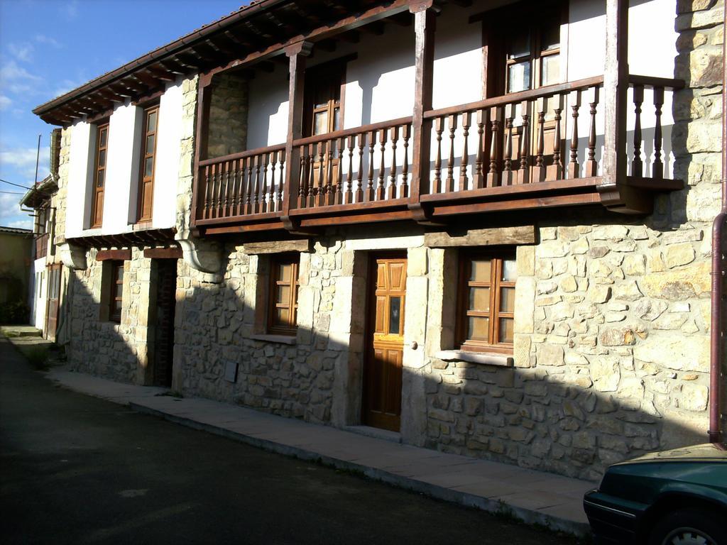 El Cabanon De Pimiango Guest House Eksteriør bilde