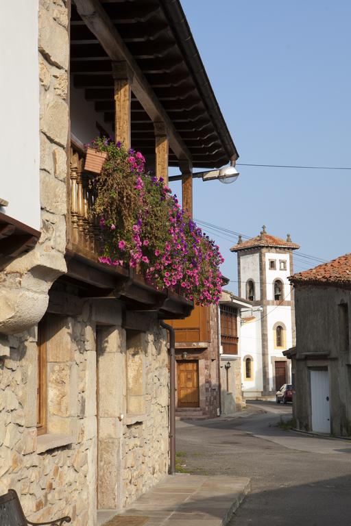 El Cabanon De Pimiango Guest House Rom bilde