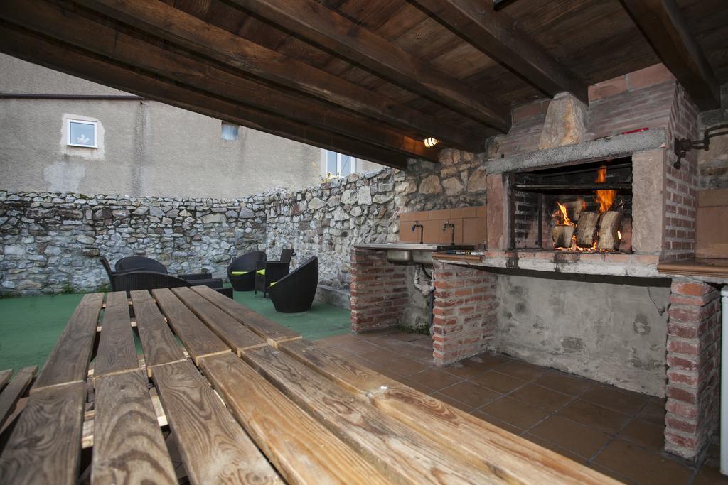 El Cabanon De Pimiango Guest House Rom bilde