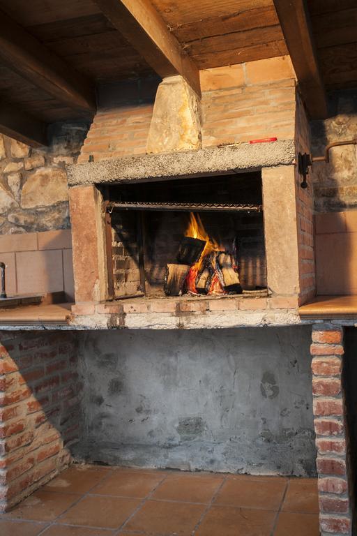 El Cabanon De Pimiango Guest House Rom bilde