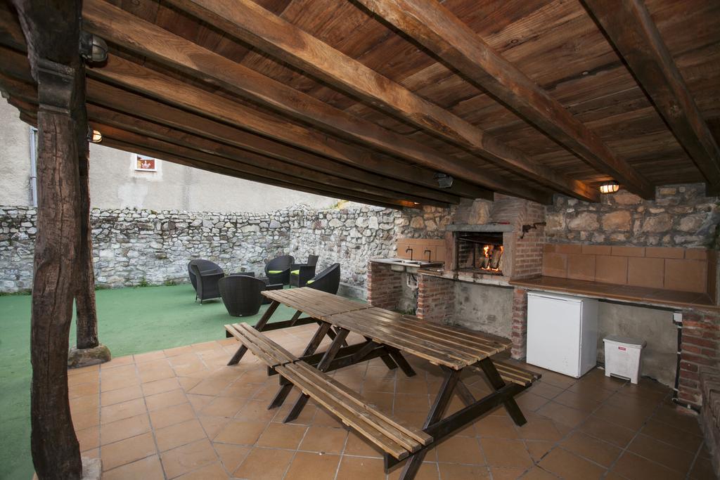 El Cabanon De Pimiango Guest House Rom bilde