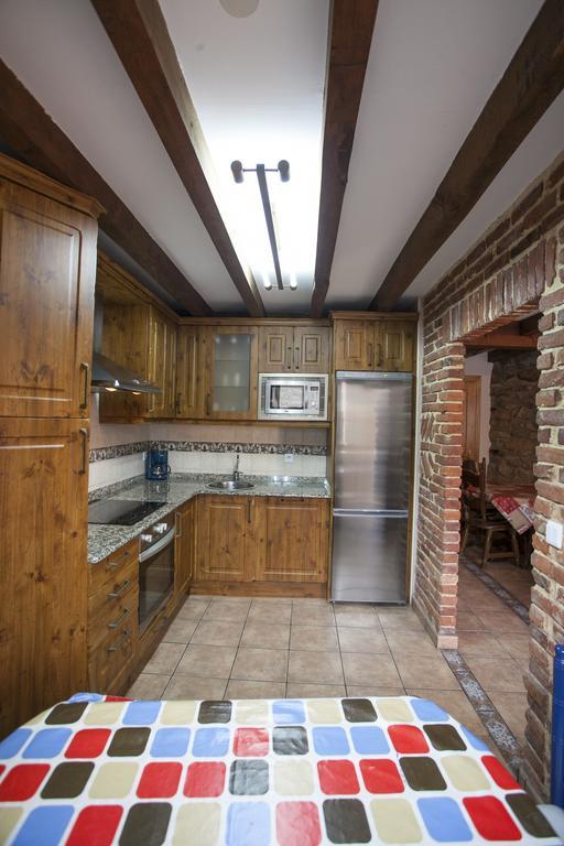El Cabanon De Pimiango Guest House Rom bilde