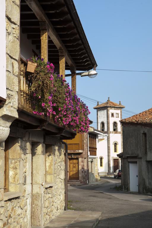 El Cabanon De Pimiango Guest House Rom bilde